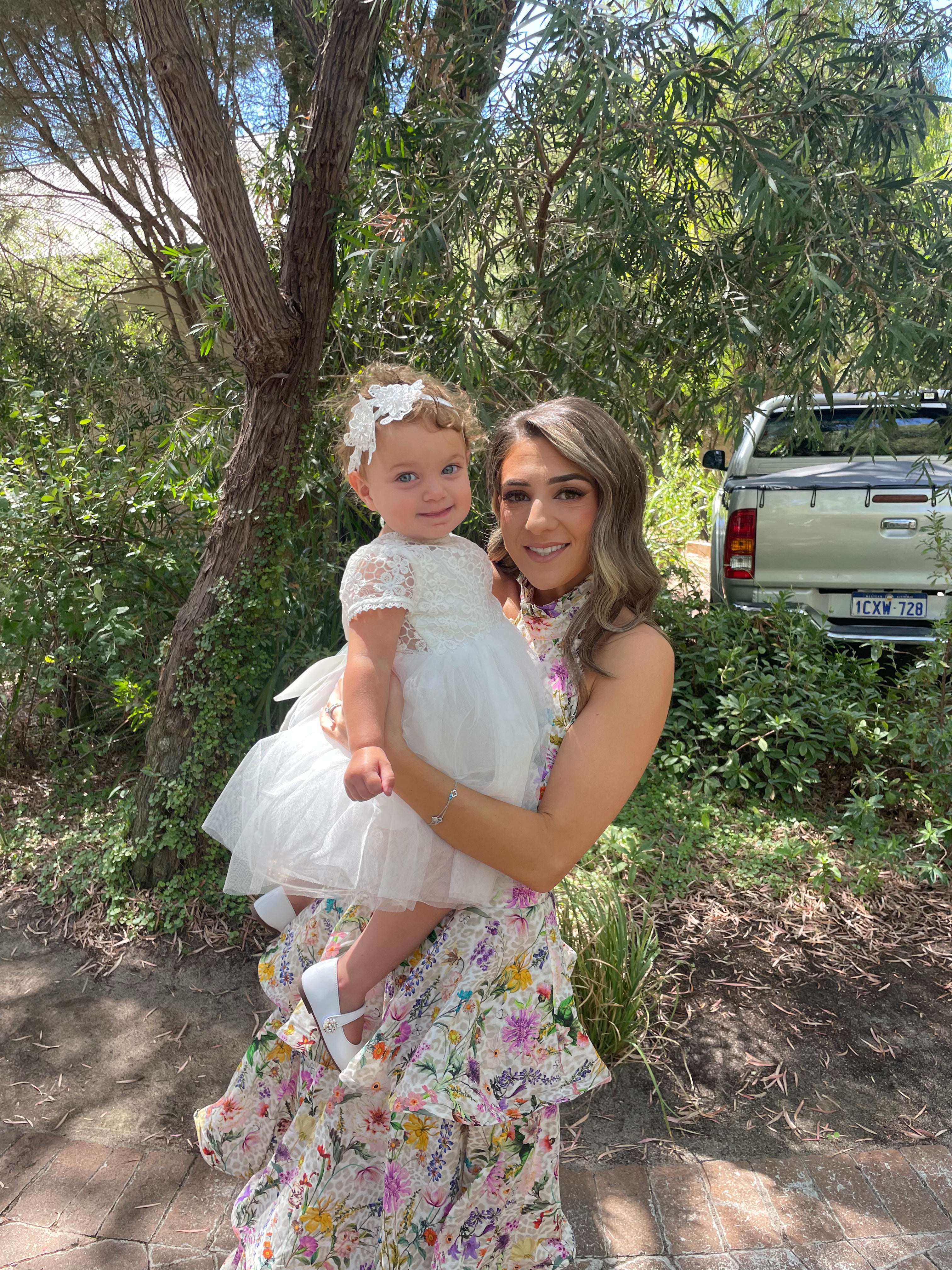 LACE BODICE W BACK BOW DRESS