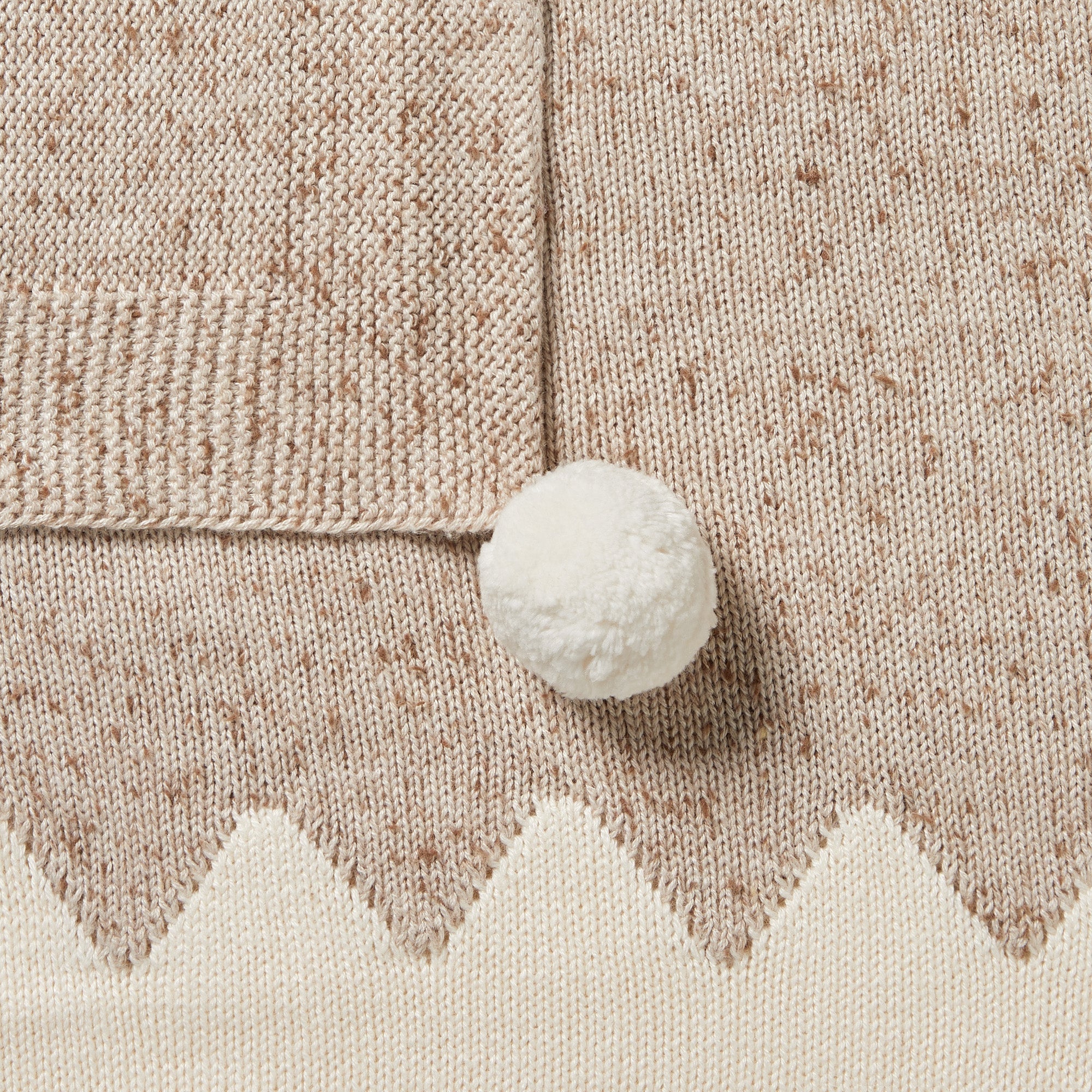 ALMOND FLECK KNITTED JACQUARD BLANKET