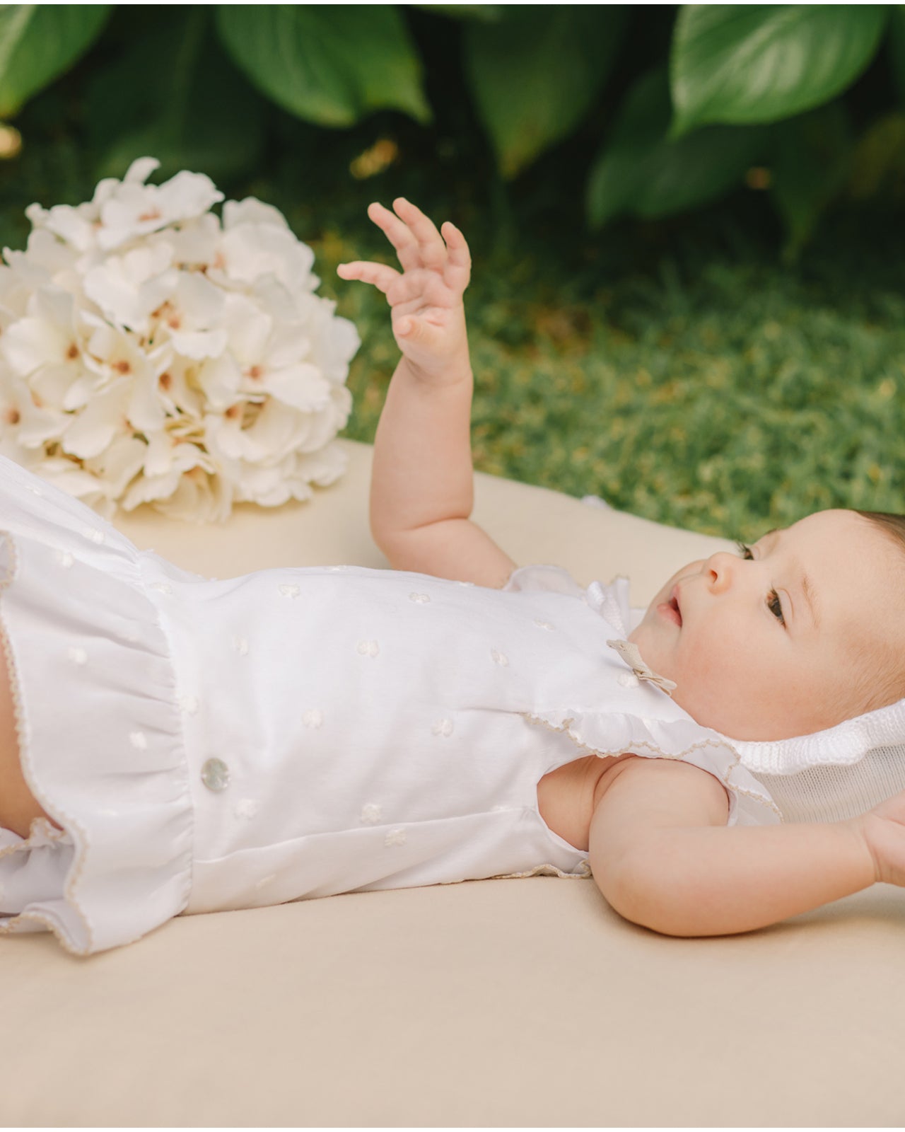 PAZ RODRIGUEZ SET WOVEN NEWBORN DRESS + BLOOMERS "LINO"