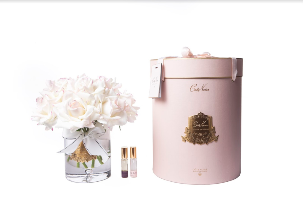 LUXURY GRAND BOUQUET - GOLD BADGE - PINK PLUSH - PINK BOX