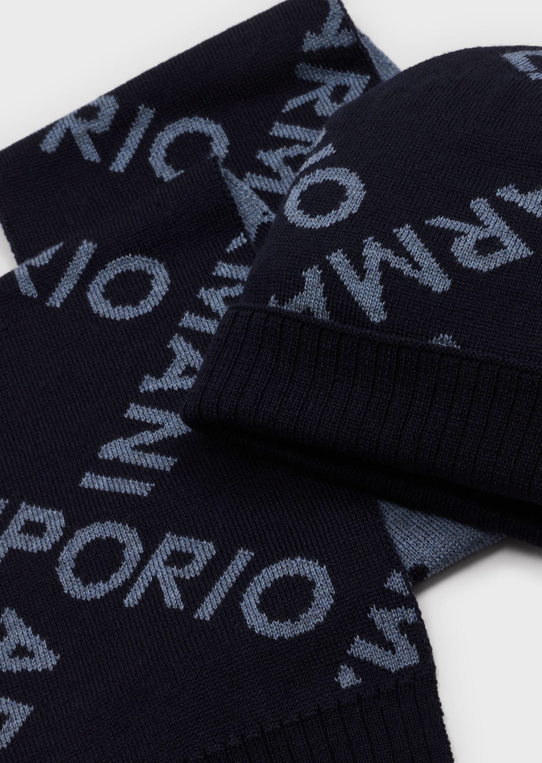 EMPORIO ARMANI Boys Wool scarf-and-beanie set with jacquard lettering
