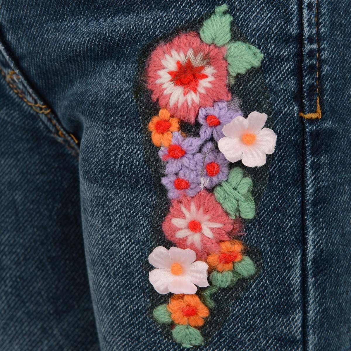 Monnalisa Bébé Jeans with Embroidered Flowers On The Front