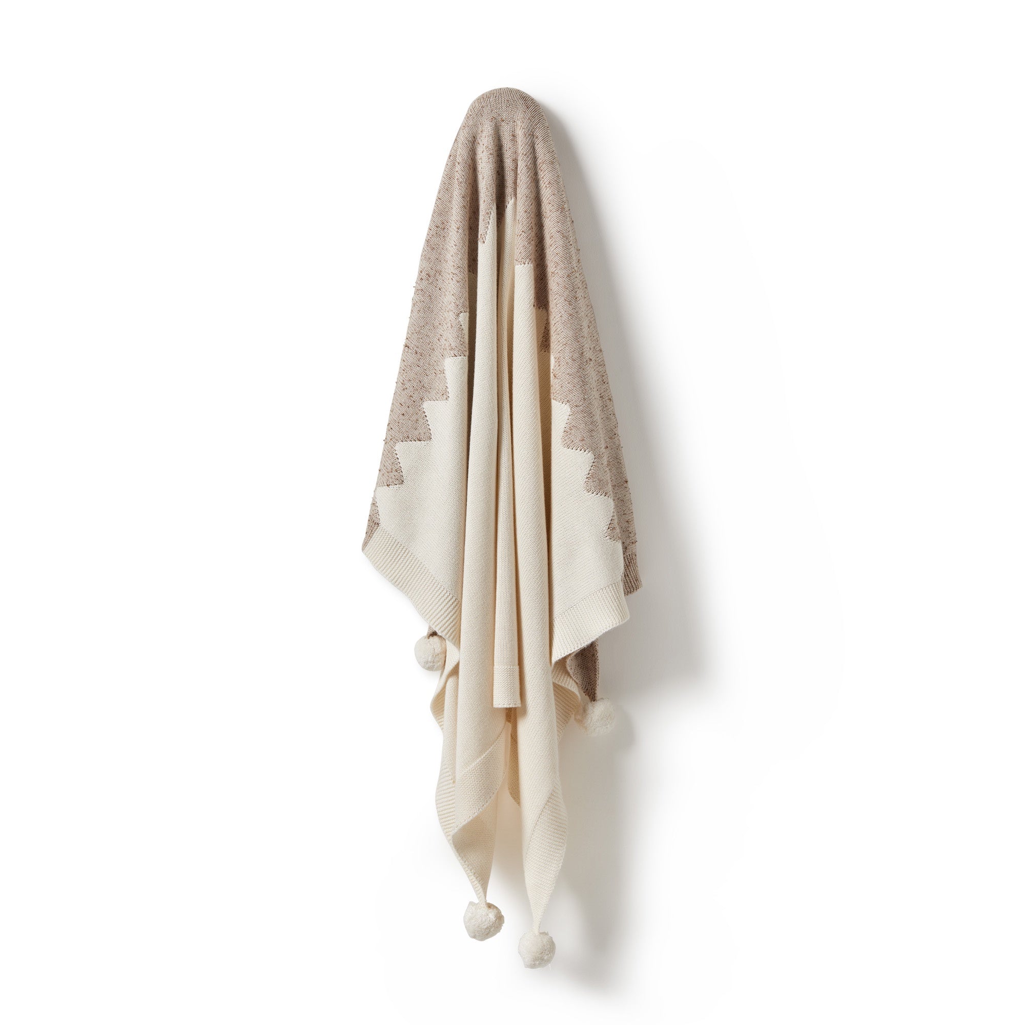 ALMOND FLECK KNITTED JACQUARD BLANKET